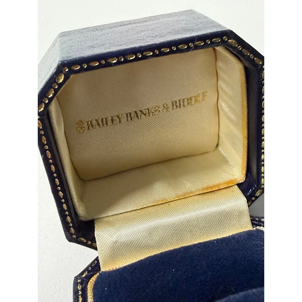 Vintage Bailey Banks & Biddle Navy Blue Octagon Leatherette Ring Box